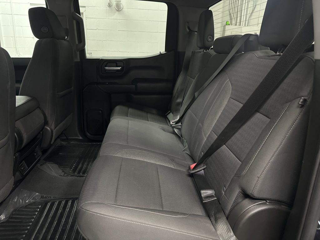 Used 2022 Chevrolet Silverado 1500 Custom Trail Boss AWD/4WD image 21
