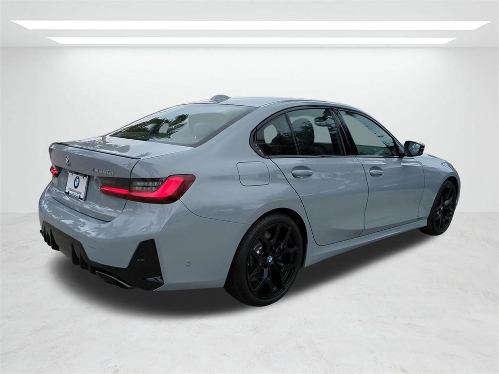 New 2026 BMW M340i xDrive w/ Premium Package image 4
