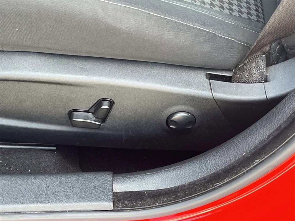 Used 2023 Dodge Charger GT w/ Blacktop Package image 10