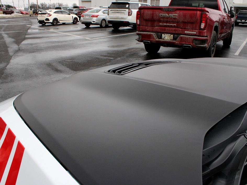 Used 2019 Chevrolet Camaro SS image 19