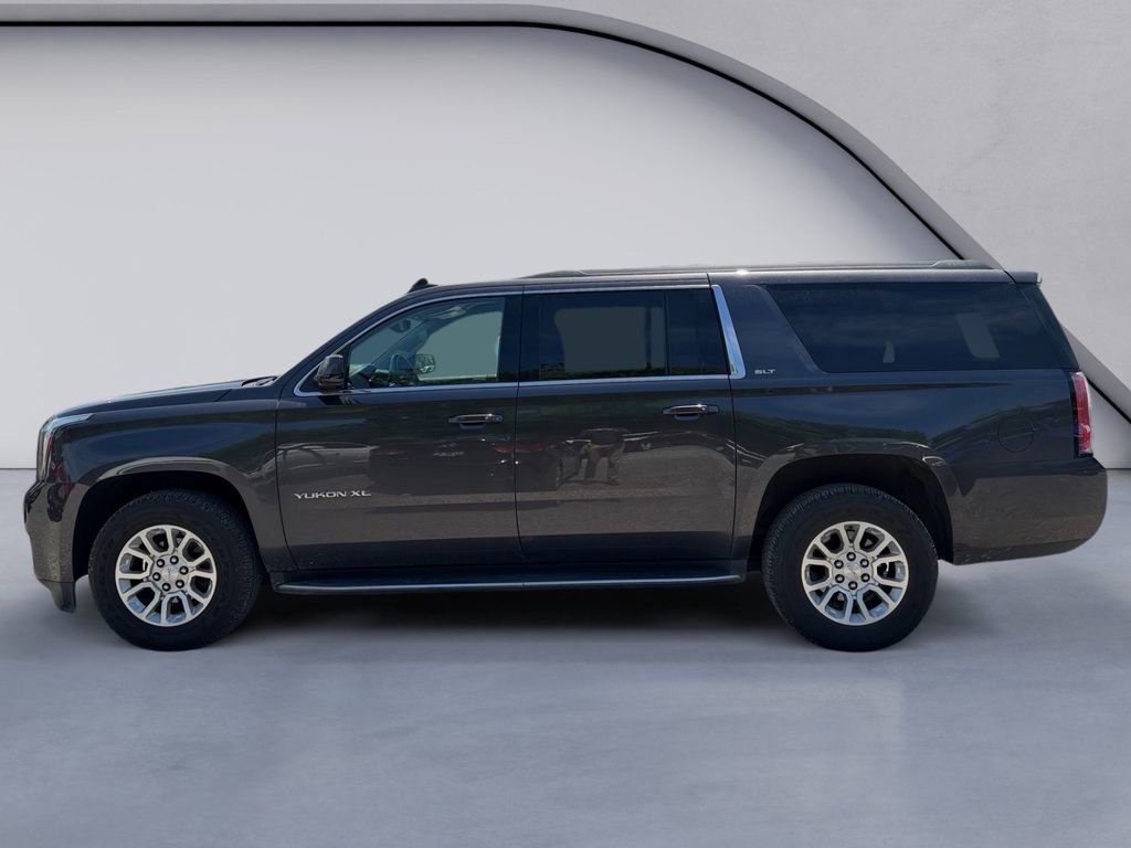 Used 2017 GMC Yukon XL SLT AWD/4WD image 3