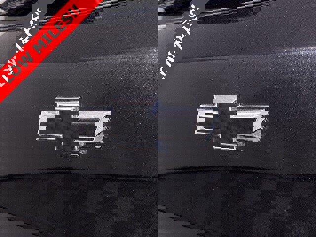 Used 2023 Chevrolet TrailBlazer RS w/ Sun and Liftgate Package image 33