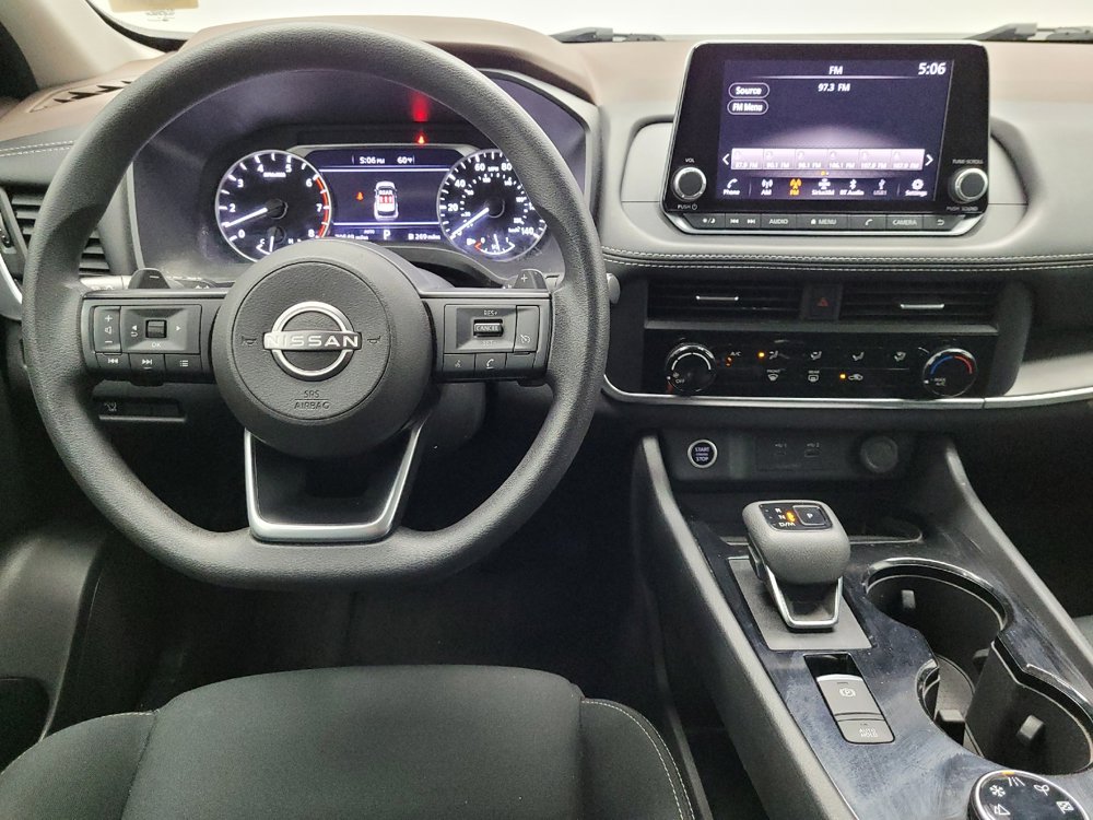 Used 2023 Nissan Rogue S AWD/4WD image 22