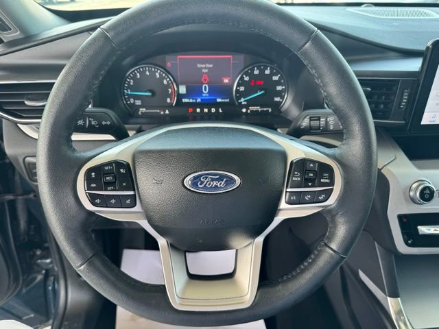 Used 2024 Ford Explorer XLT w/ Equipment Group 202A image 14