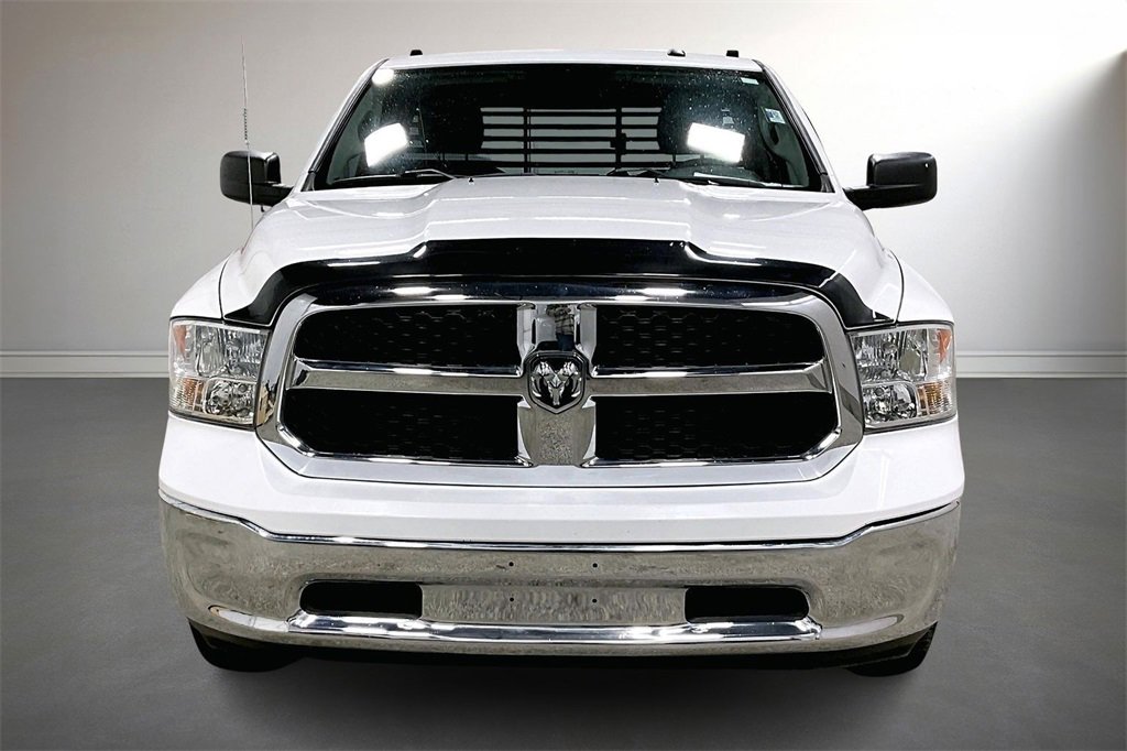 Used 2017 RAM 1500 Classic SLT image 2