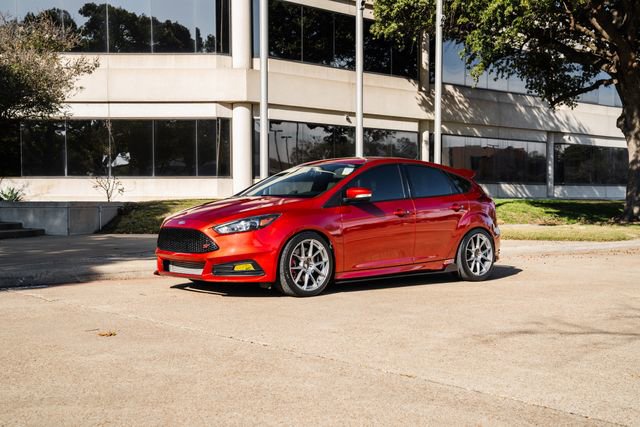Used 2018 Ford Focus ST w/ Equipment Group 401A image 56