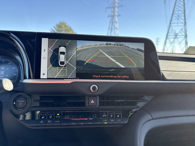 New 2026 Toyota Crown Platinum image 16