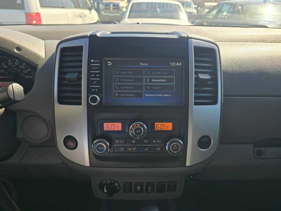 Used 2021 Nissan Frontier SV w/ Midnight Edition Floor Mats AWD/4WD image 12