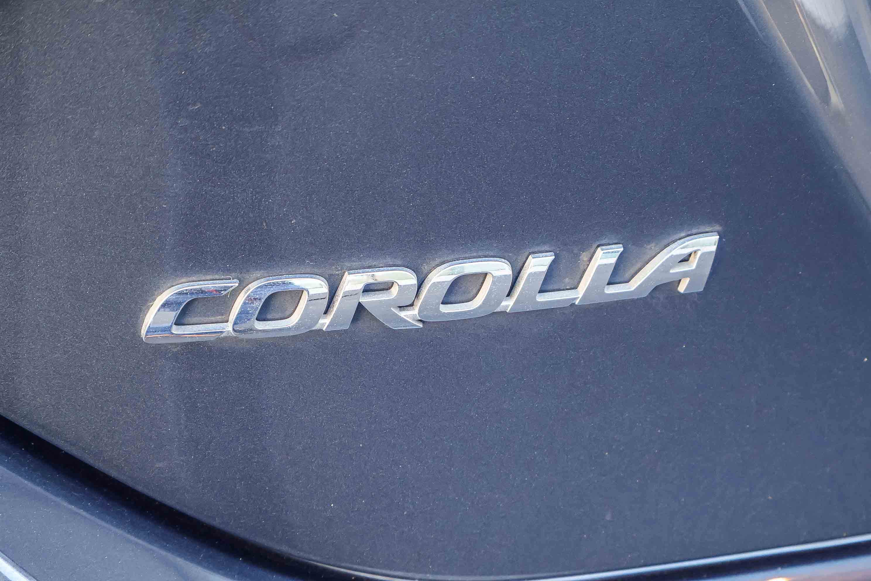 Used 2015 Toyota Corolla S Premium image 27