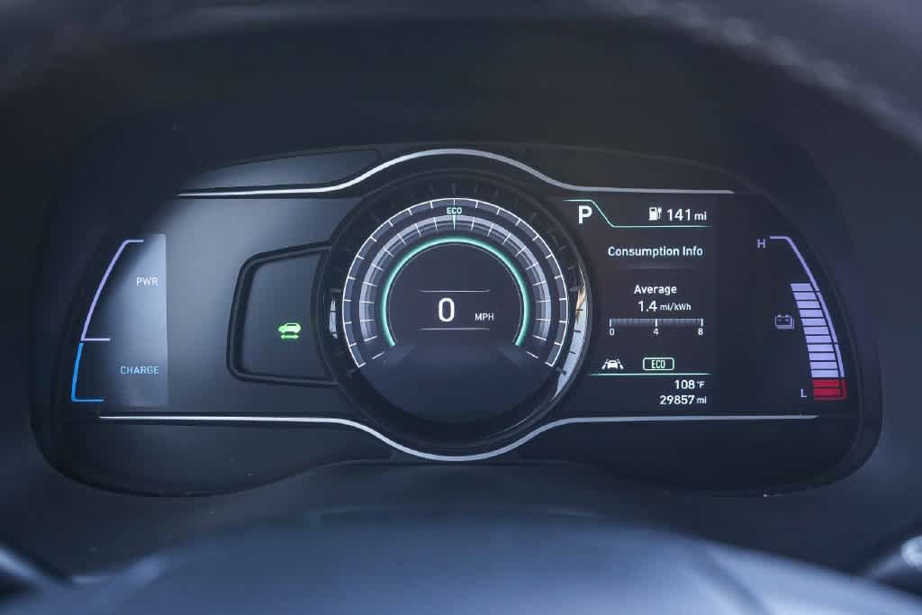 Used 2020 Hyundai Kona SEL FWD image 23