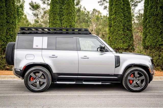 Used 2021 Land Rover Defender 110 X image 12