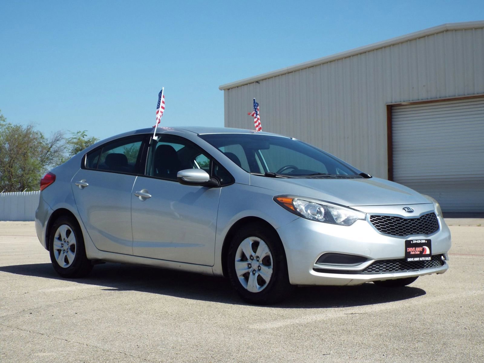 Used 2015 Kia Forte LX w/ Popular Package FWD image 3