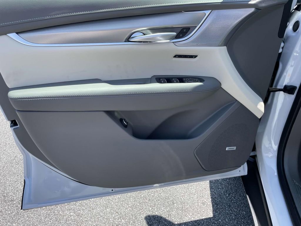 New 2025 Cadillac XT5 Premium Luxury w/ Technology Package image 16