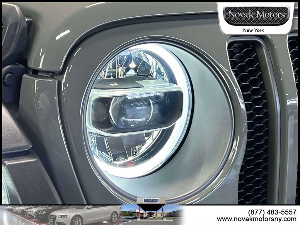 Used 2022 Jeep Wrangler Unlimited Rubicon w/ LED Lighting Group image 10