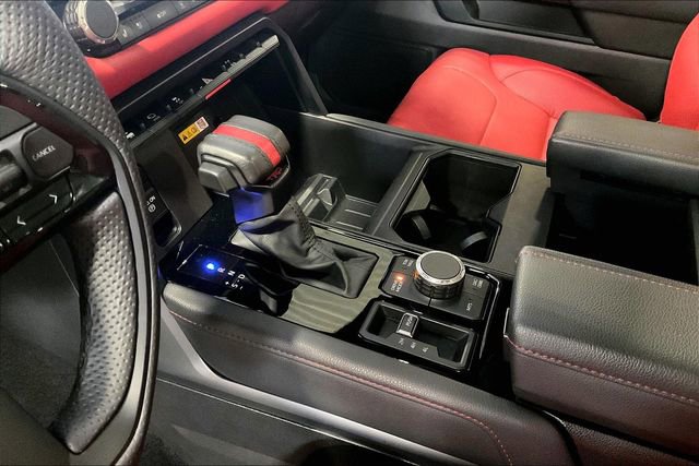 Used 2024 Toyota Tundra TRD Pro AWD/4WD image 18