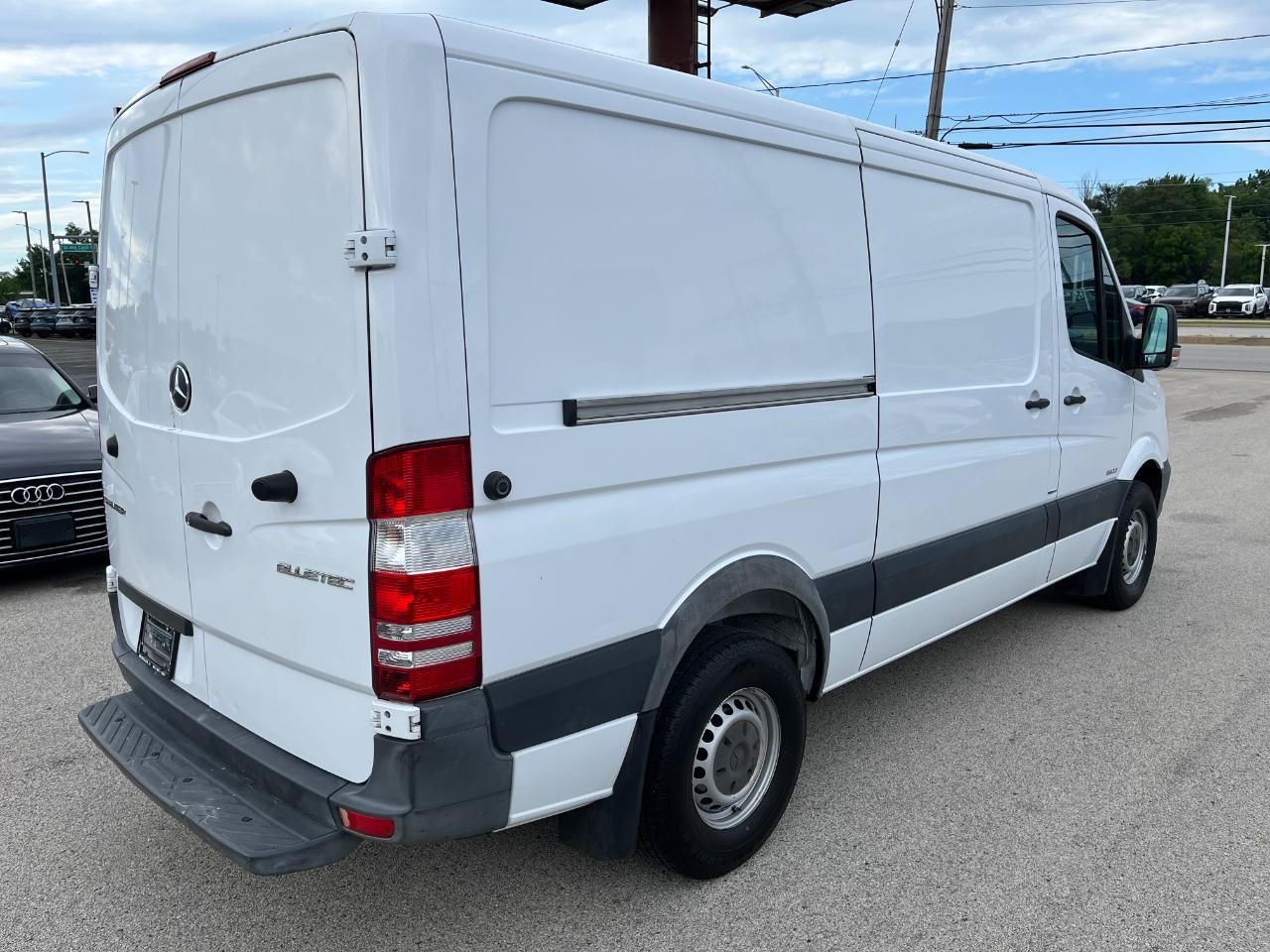 Used 2015 Mercedes-Benz Sprinter 2500 image 5