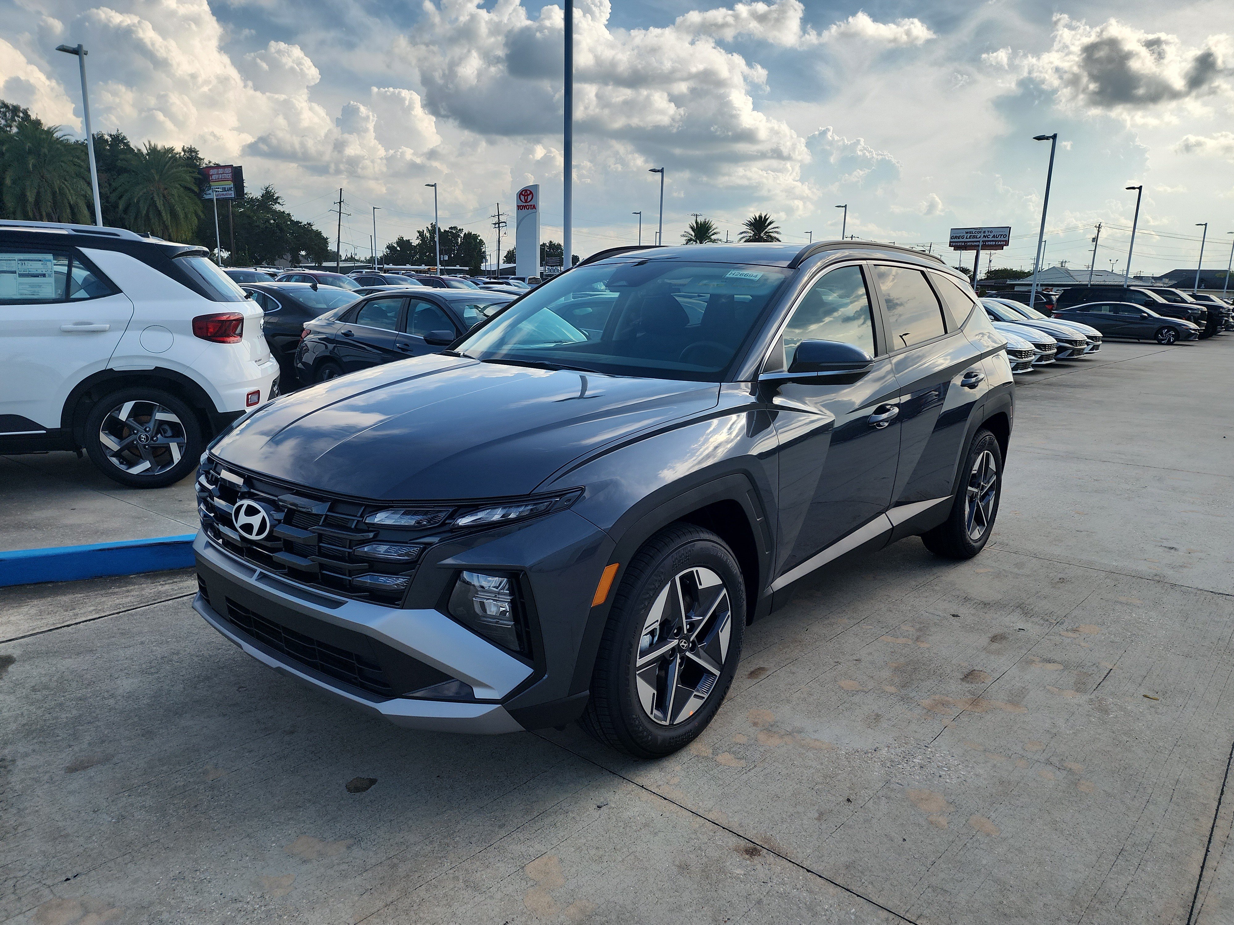 New 2026 Hyundai Tucson SEL FWD image 3