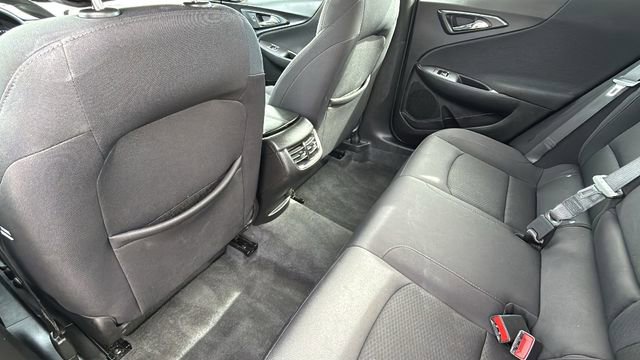 Used 2022 Chevrolet Malibu LT image 24