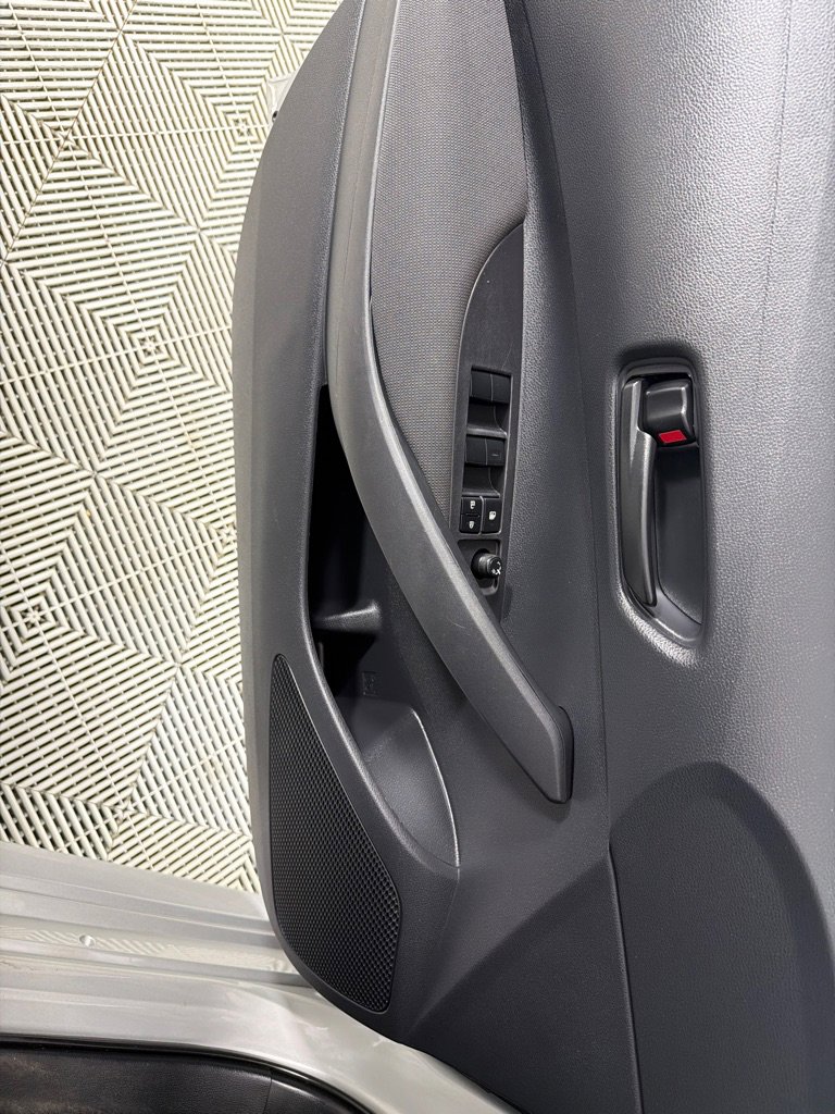 Used 2024 Toyota Corolla LE image 11