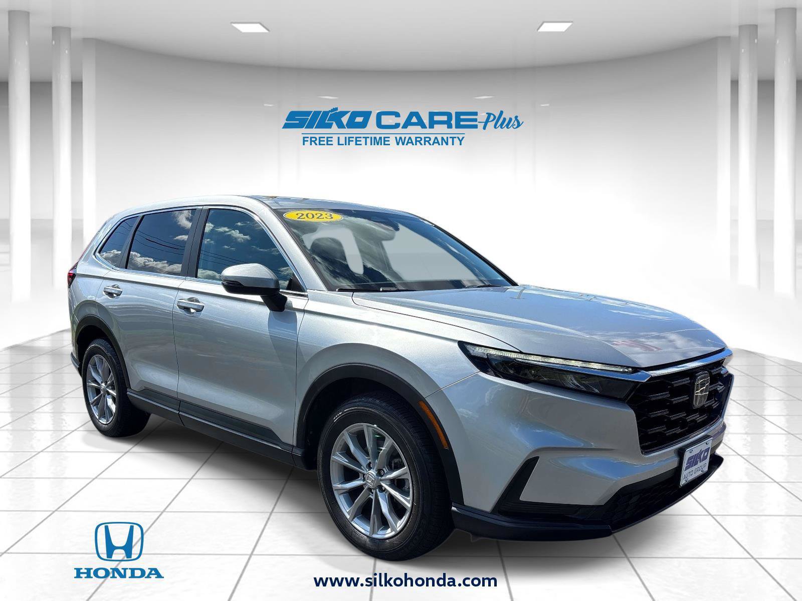 Used 2023 Honda CR-V EX image 1