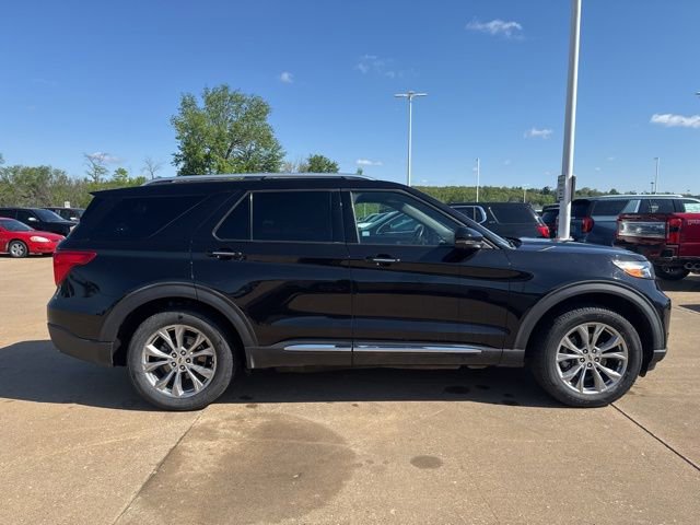 Used 2020 Ford Explorer Limited AWD/4WD image 2