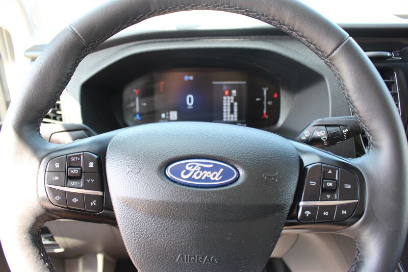 Used 2026 Ford Transit 350 XLT RWD image 31