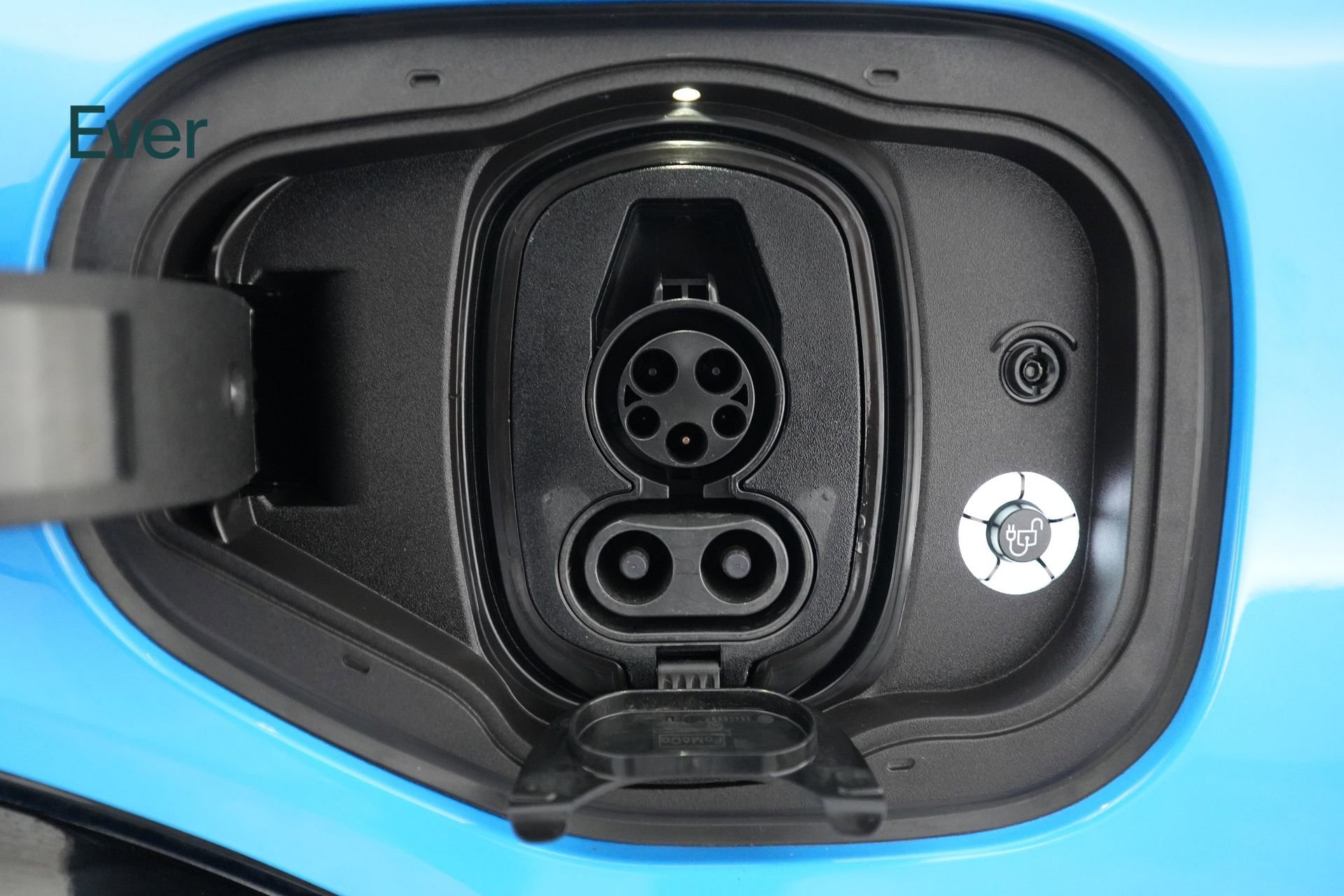 Used 2024 Ford Mustang Mach-E Premium image 10