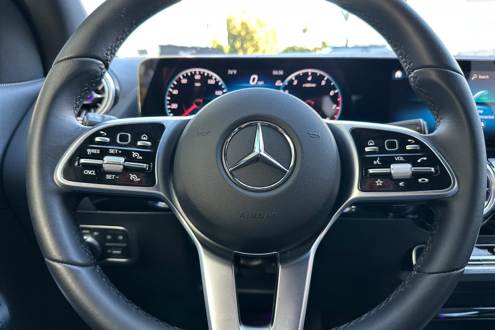 Used 2023 Mercedes-Benz GLA 250 image 22