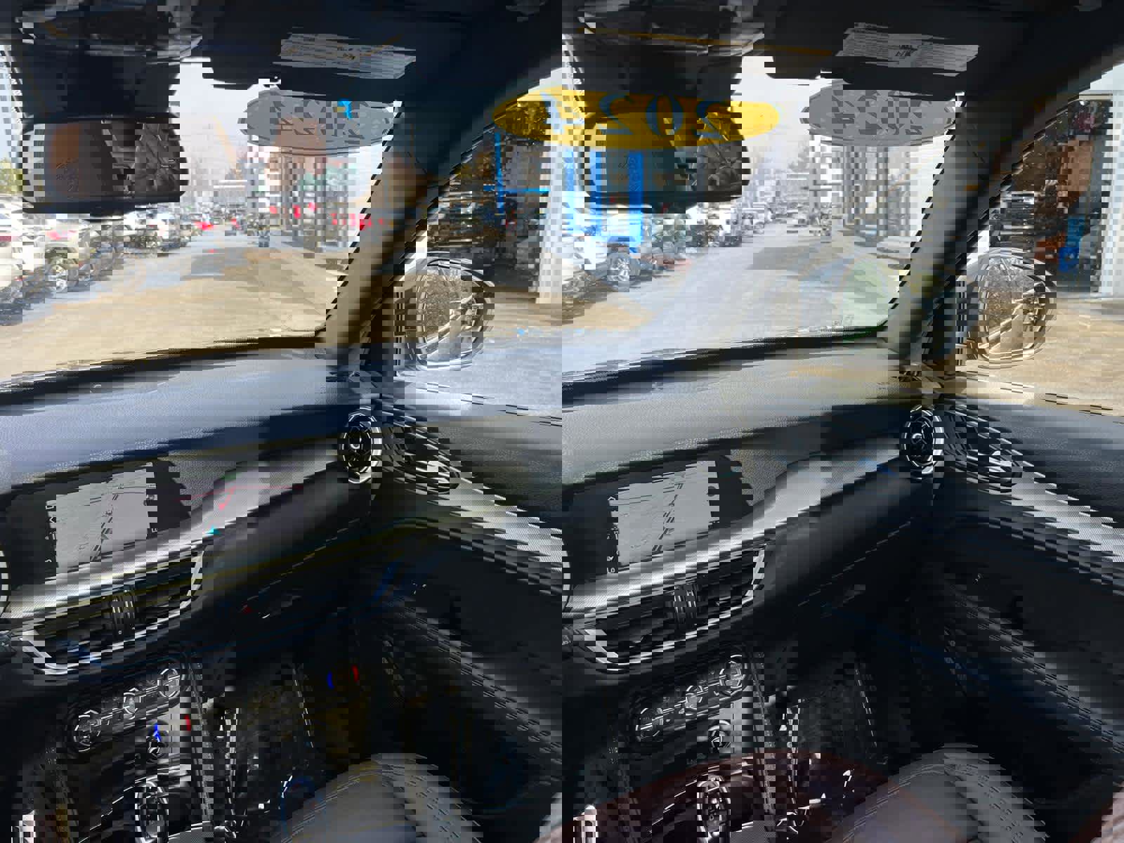 Used 2024 Alfa Romeo Stelvio Ti AWD/4WD image 37