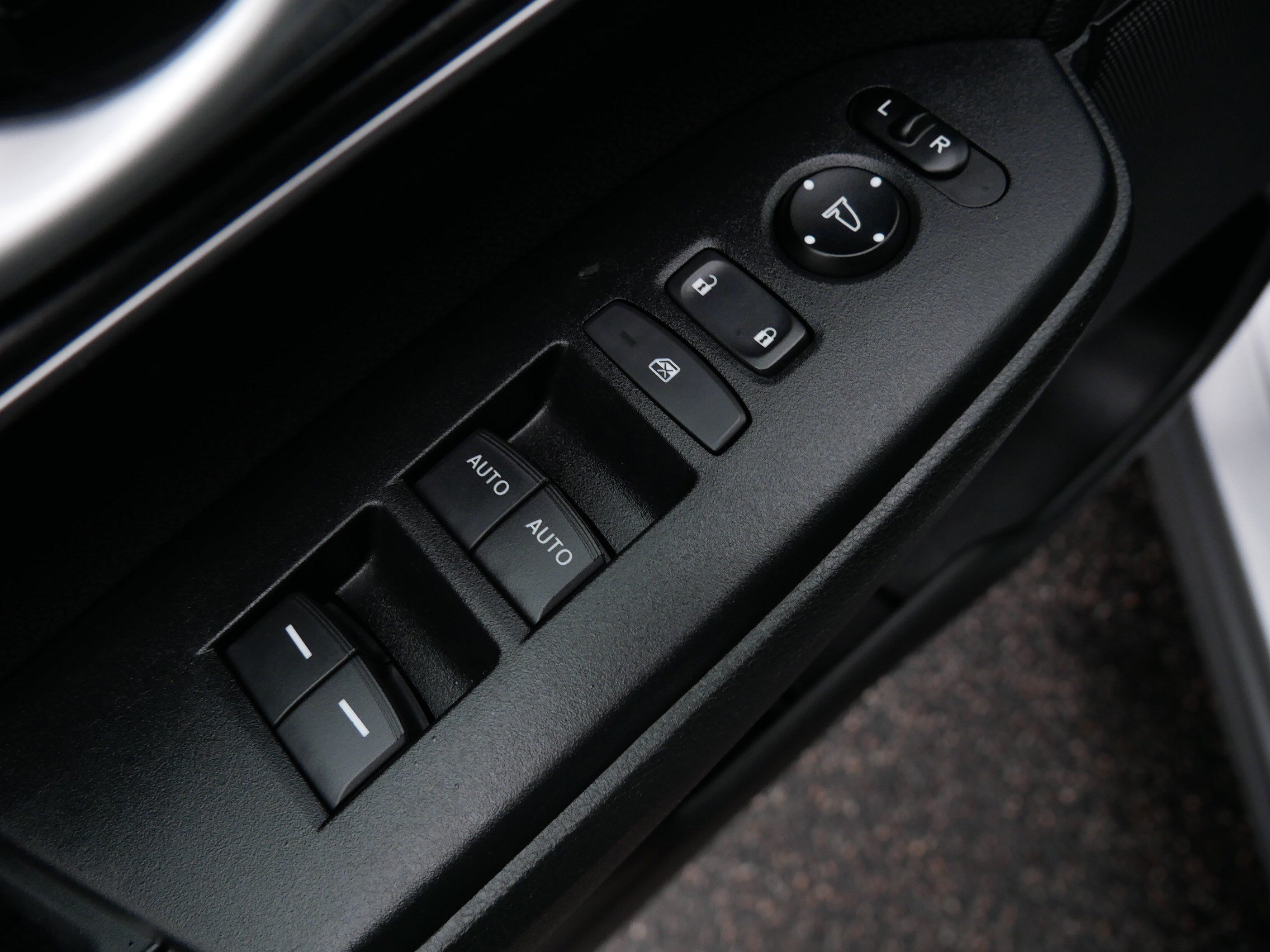 Used 2020 Honda CR-V EX image 19