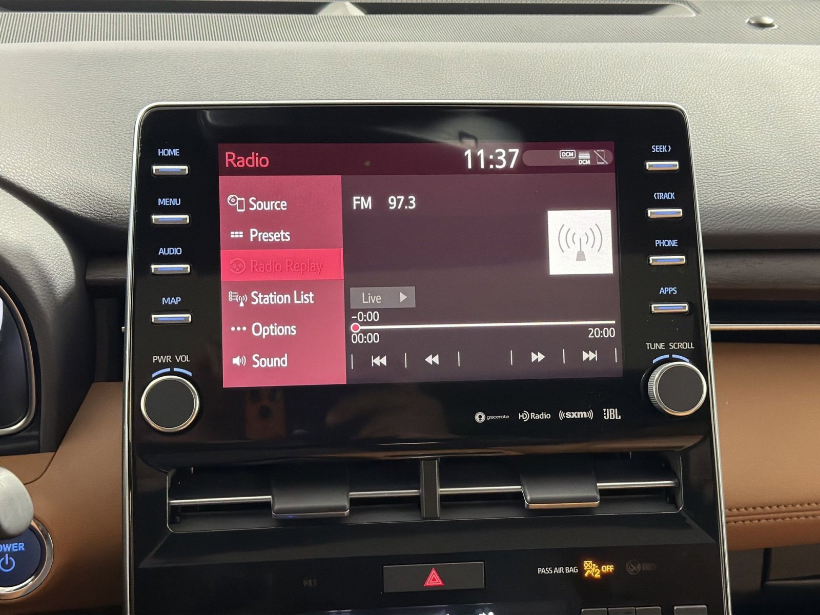 Used 2019 Toyota Avalon Limited w/ Advanced Safety Package image 18