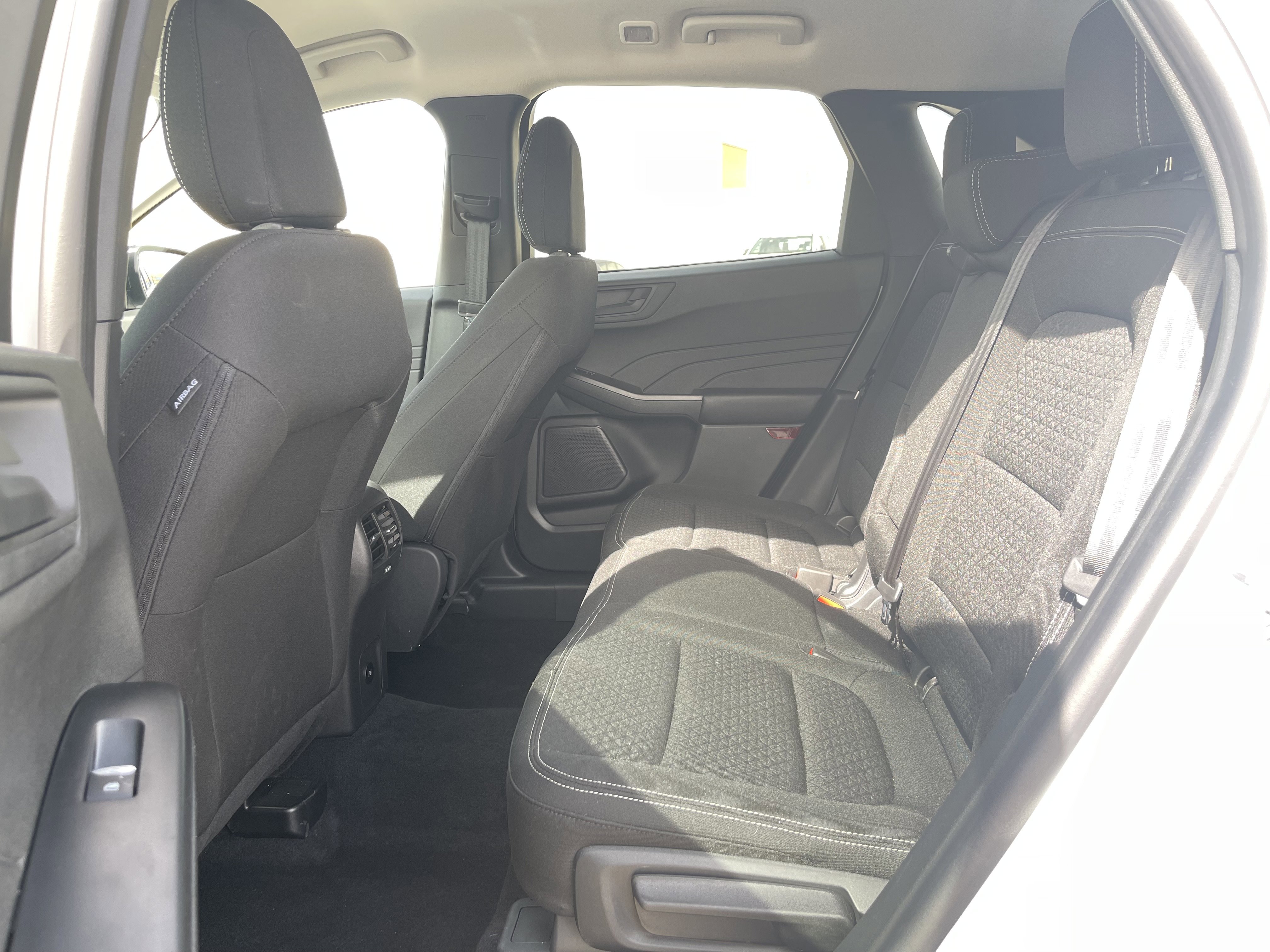 Used 2025 Ford Escape Active w/ Cold Weather Package image 16