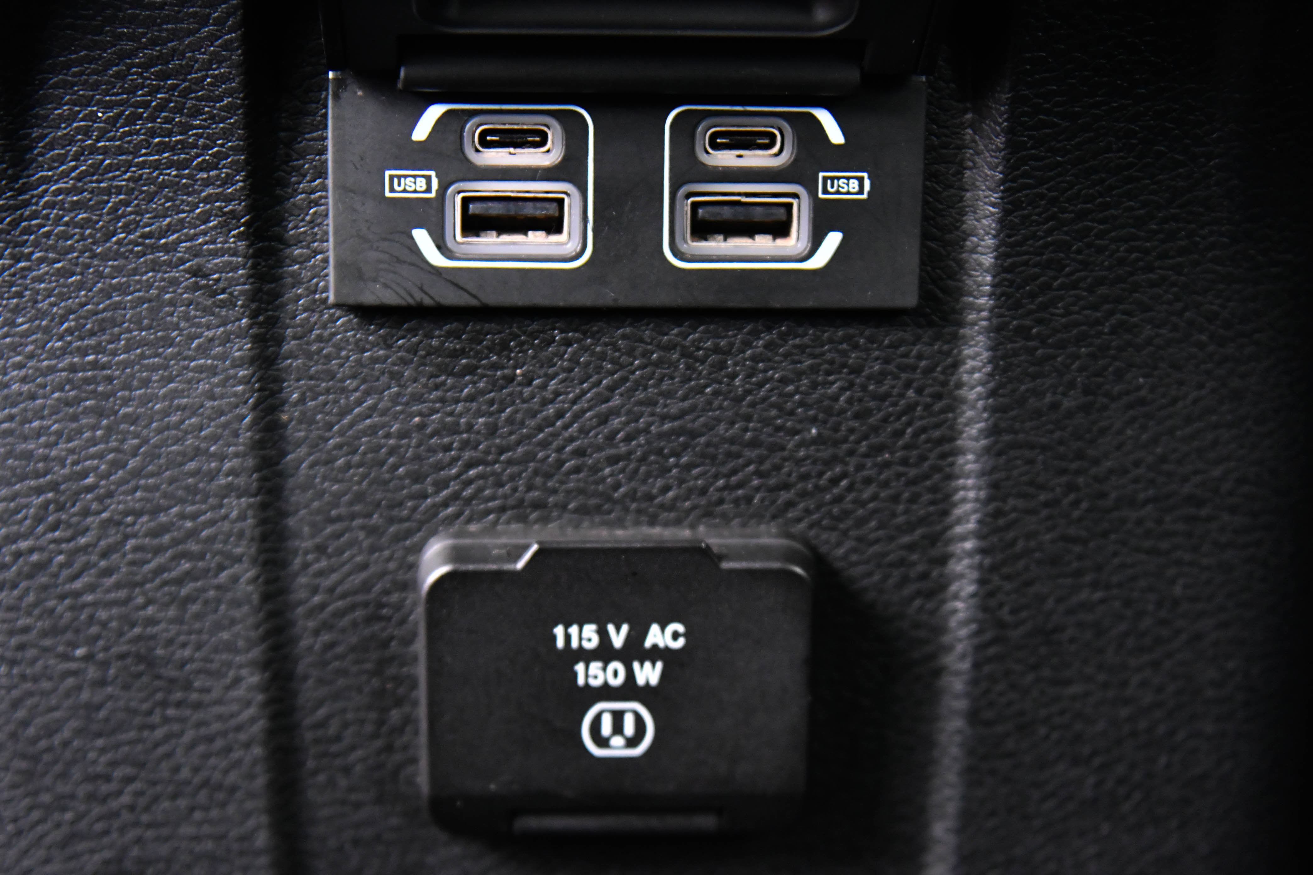 Used 2023 Jeep Wrangler Unlimited Rubicon image 37