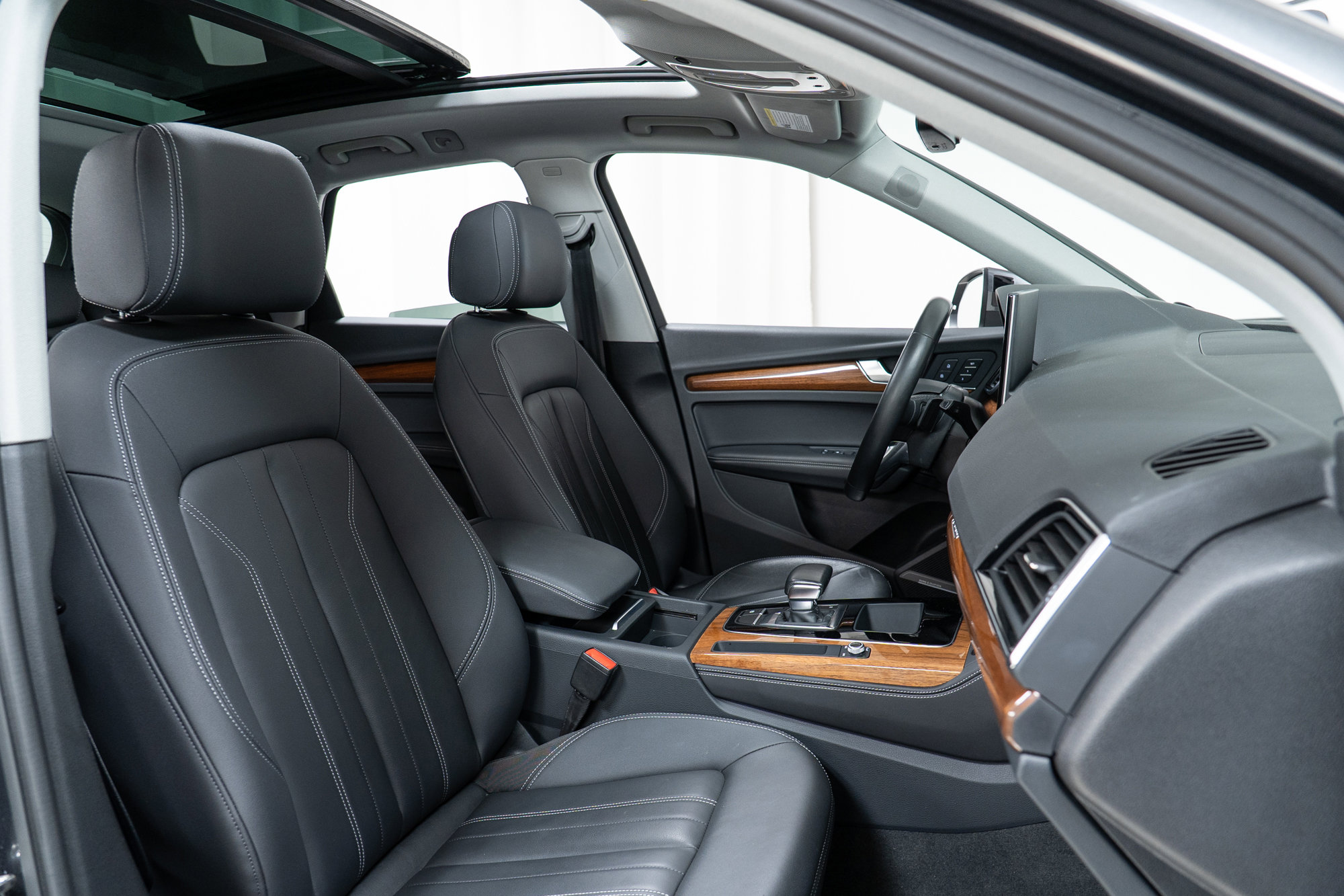 Used 2022 Audi Q5 2.0T Premium Plus image 23