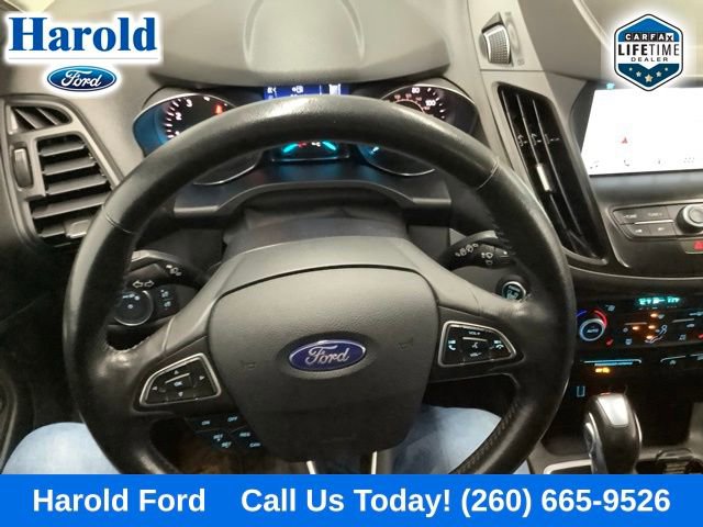 Used 2019 Ford Escape SEL w/ Sun & Style Package image 16