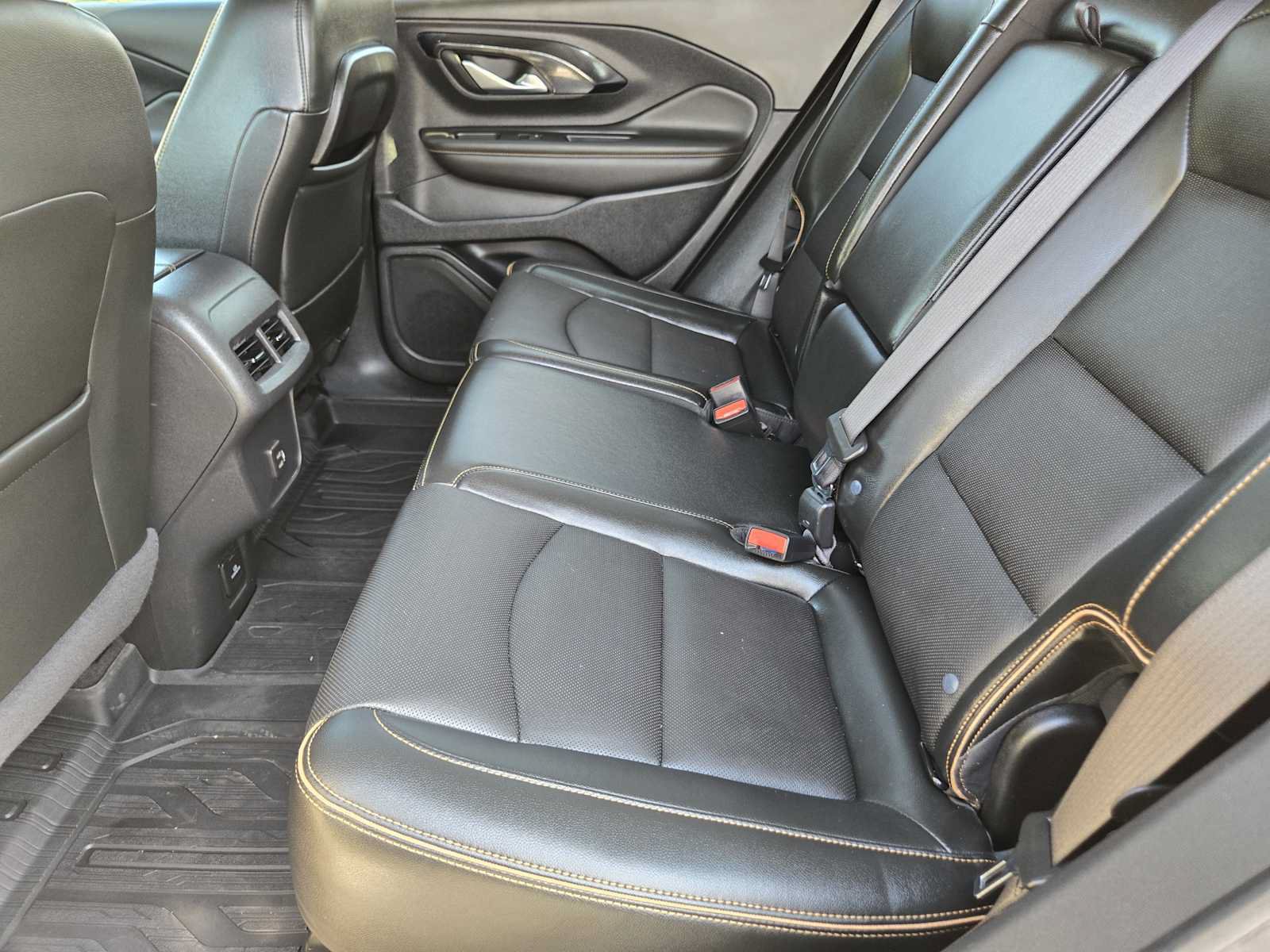 Used 2023 GMC Terrain AT4 w/ Infotainment Package II AWD/4WD image 29