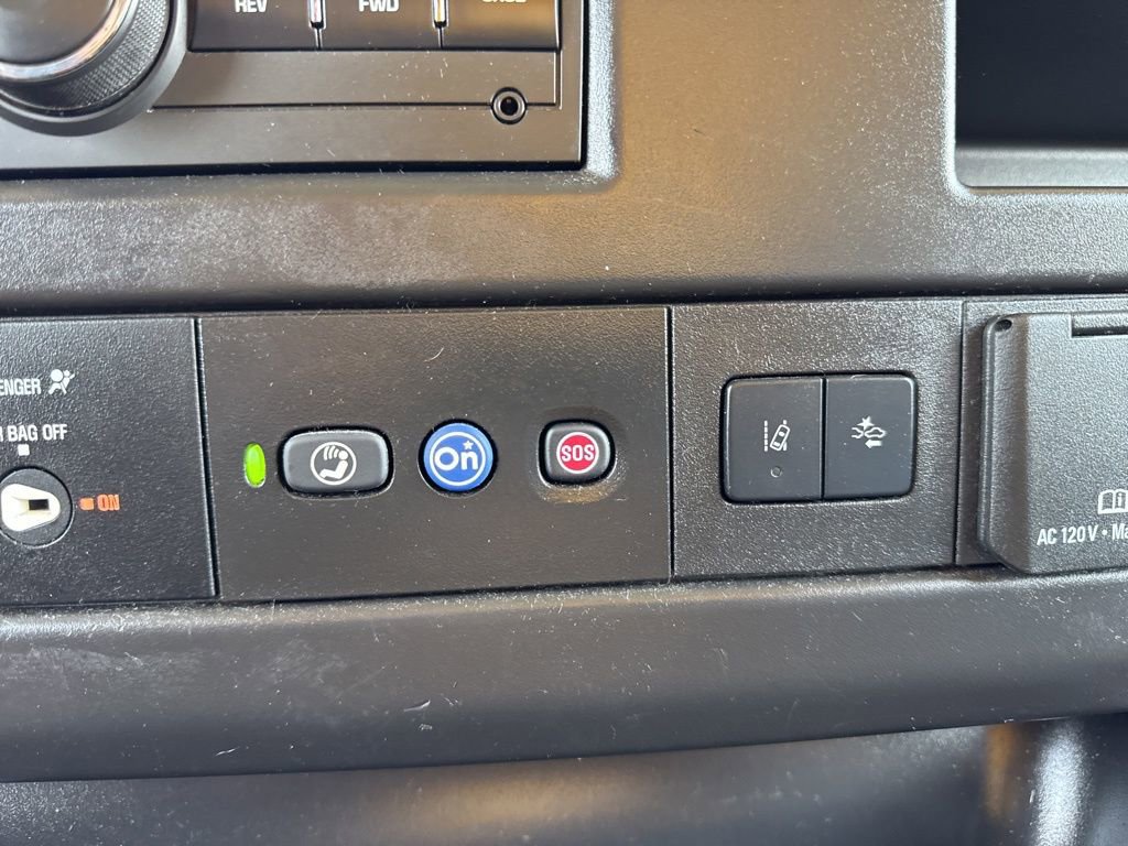 Used 2021 GMC Savana 3500 Extended w/ Power Convenience Package RWD image 7