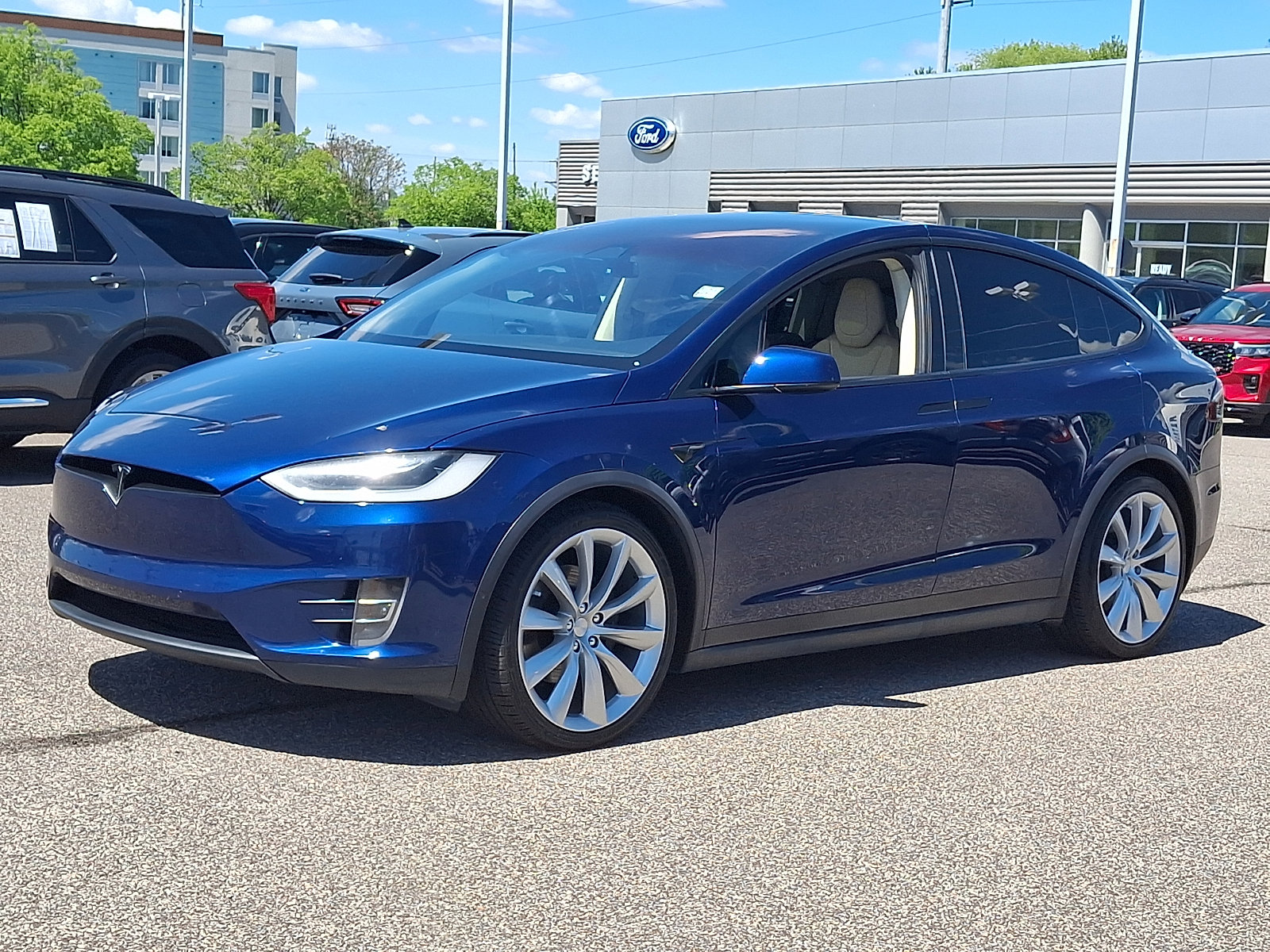 Used 2017 Tesla Model X 100D AWD/4WD image 5