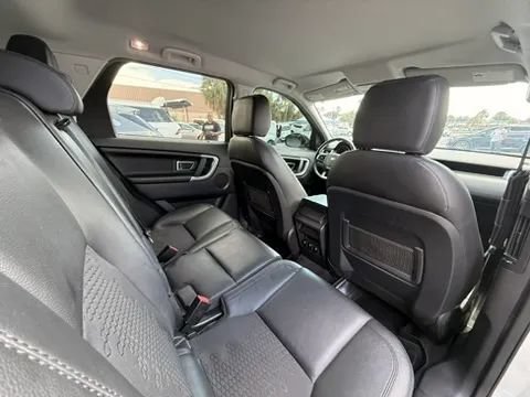 Used 2016 Land Rover Discovery Sport SE AWD/4WD image 20