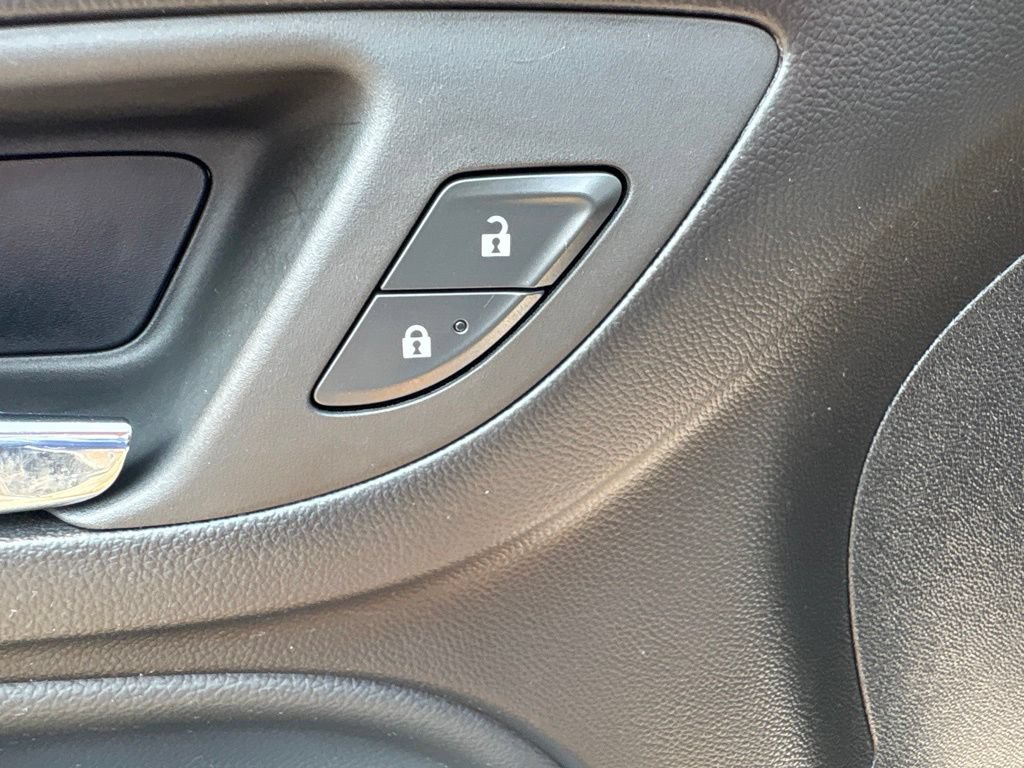 Certified 2023 Chevrolet Equinox Premier AWD/4WD image 14