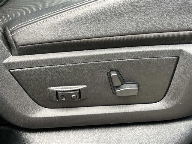 Used 2016 RAM 2500 Laramie image 24