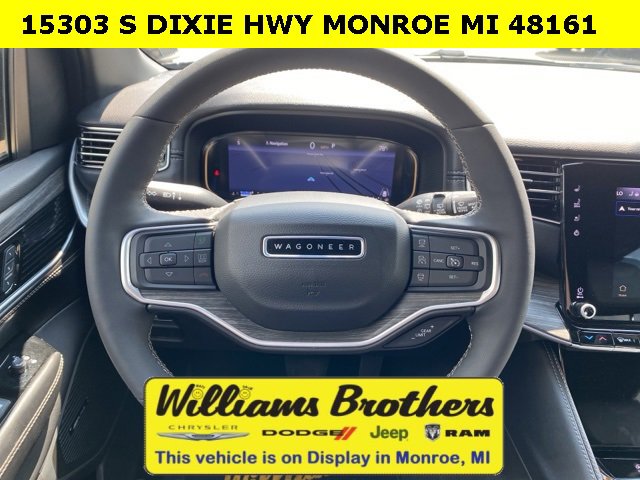 Used 2024 Jeep Wagoneer Series II w/ Flexible Seating Group image 12