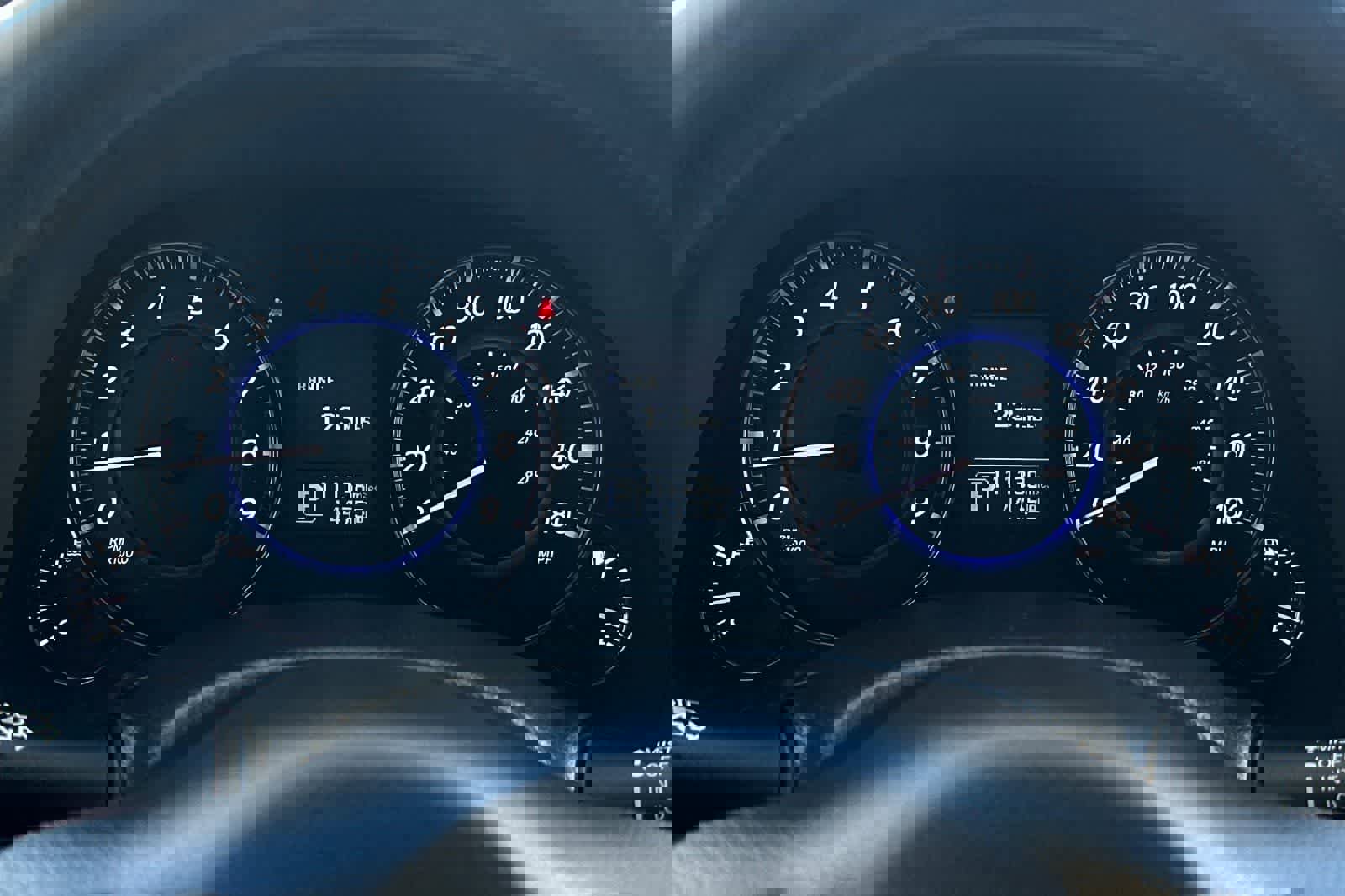 Used 2017 INFINITI QX70 AWD w/ Premium Package image 29