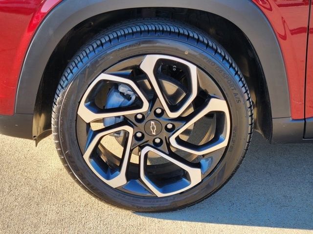 Used 2024 Chevrolet Trax RS w/ Sunroof Package image 18
