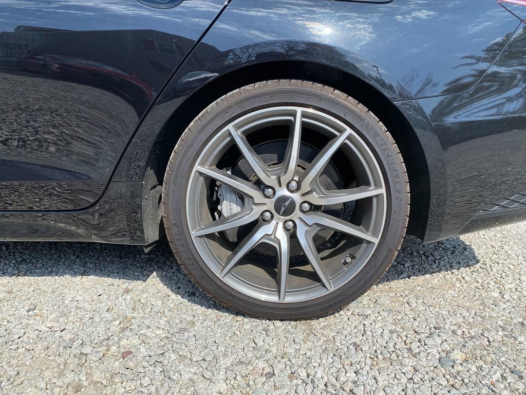 Used 2024 Genesis G70 2.5T image 30
