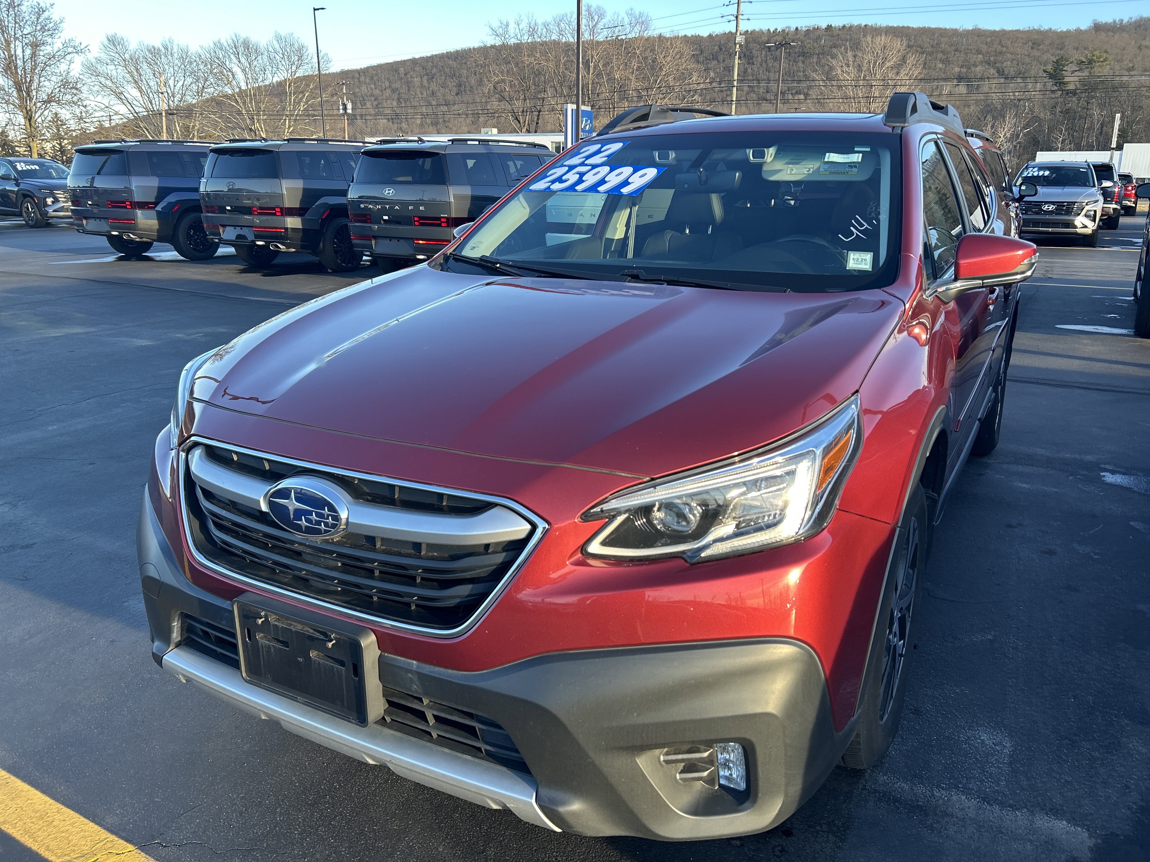 Used 2022 Subaru Outback Limited image 3