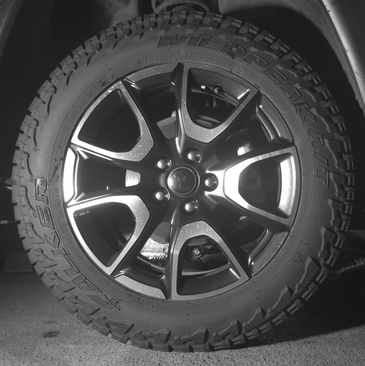 Used 2025 Jeep Compass Trailhawk AWD/4WD image 15