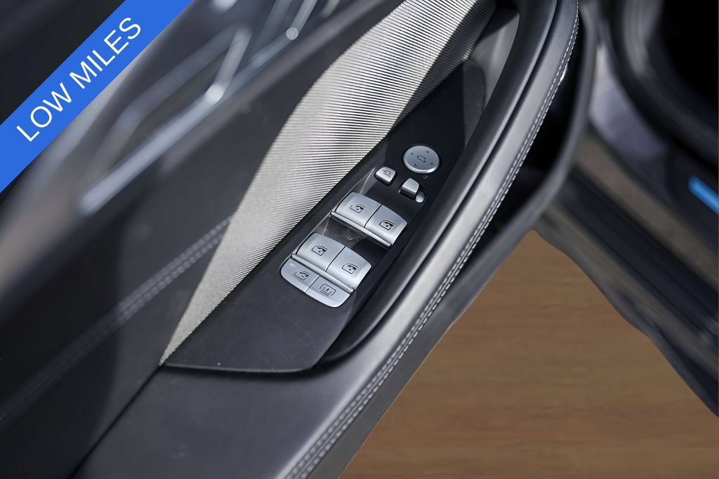 Used 2025 BMW M8 Competition AWD/4WD image 26