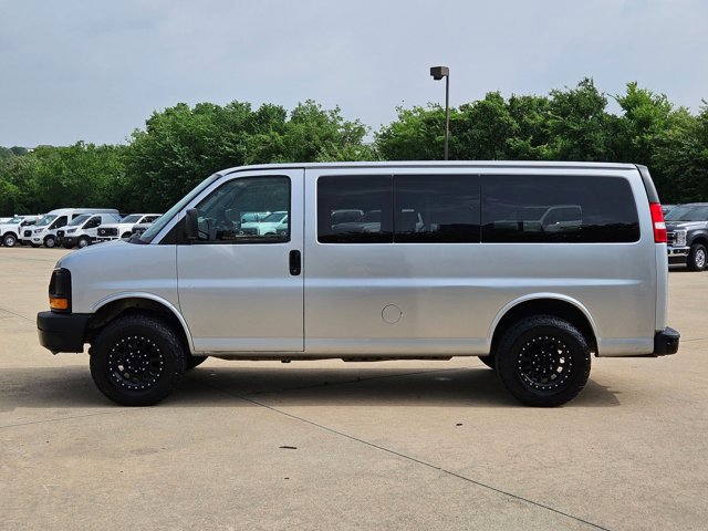 Used 2015 Chevrolet Express 2500 LS RWD image 9