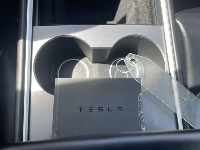 Used 2023 Tesla Model Y Long Range image 17